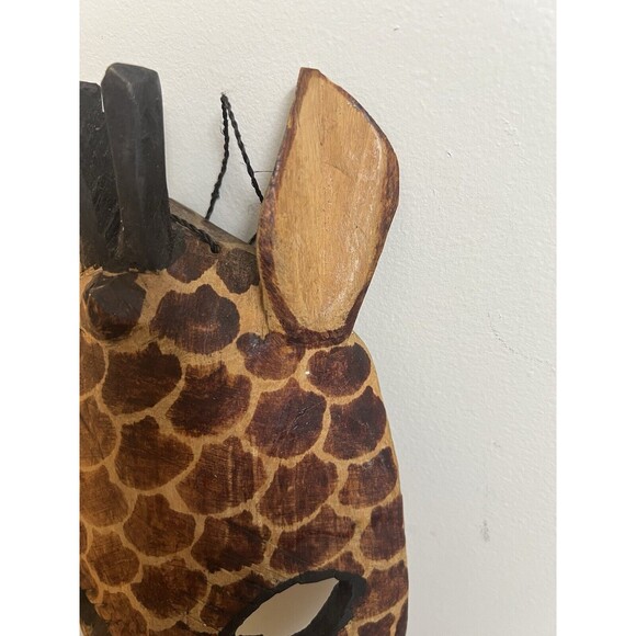 VINTAGE HAND CARVED WOOD GIRAFFE HEAD TRIBAL MASK WALL ART Approximately 15” - Picture 7 of 16